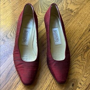 Bandolino Vintage Deep Red Pumps
